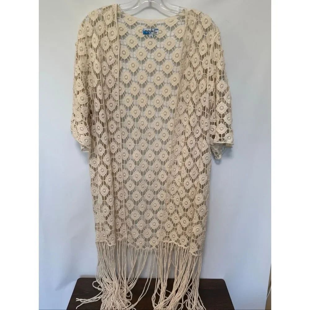 Rebellion Againβopen knit fringe, cover-up size medium NWOT 45" Length